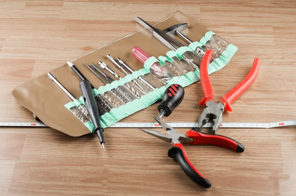 Uppsättning verktyg för reparationer på huset — Stockfoto