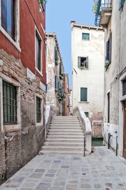 Venedik streeta, kanallar ve Binalar