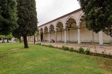 Osmanlı Sultanlarının ana konutu ve idari karargahı olan ünlü Topkap Sarayı 'ndaki (Topkap Saray) görkemli binalar,.