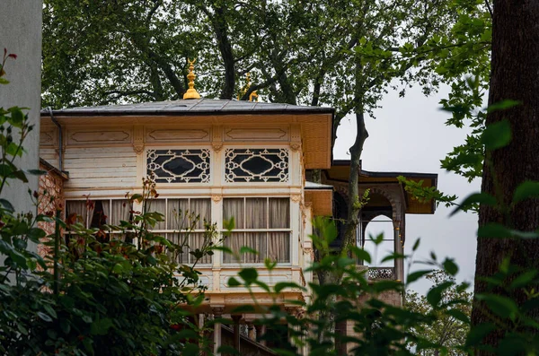 Prachtige Versierde Gebouwen Het Beroemde Topkap Paleis Topkap Saray Hoofdverblijf — Stockfoto