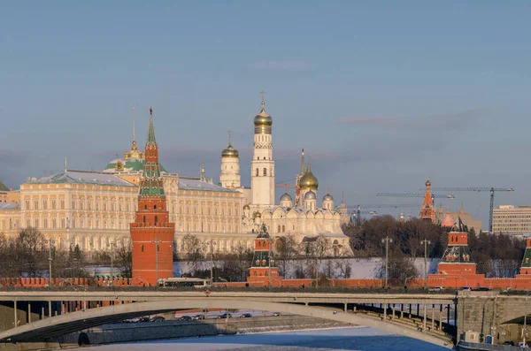 Moskau Blick Auf Kreml Und Moskwa Sonnigen Wintertag — Stockfoto