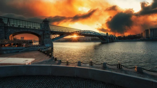 Pushkinskij Andreevskij Gångbro Moskva Ryssland Utsikt Från Gorkij Parkvall — Stockfoto