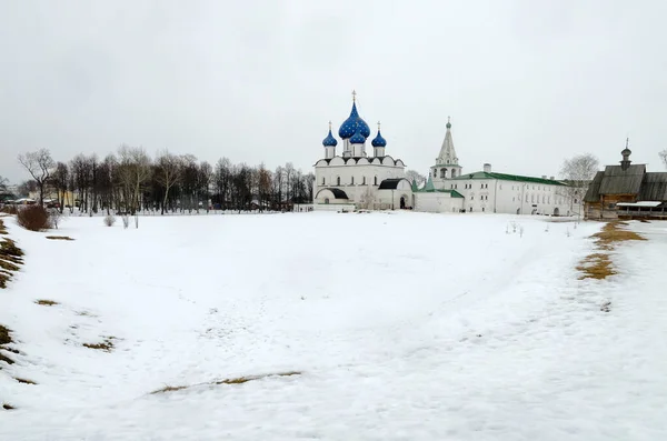 Suzdal Ryssland Mars 2015 Vinterdag Den Ryska Staden Suzdal Mest — Stockfoto