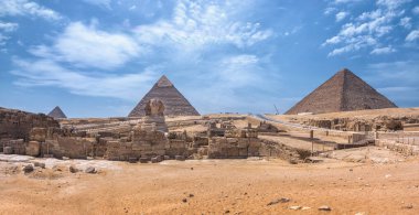 Büyük Sfenks ve Piramitler, Dünyanın Meşhur Mucizesi, Giza, Mısır