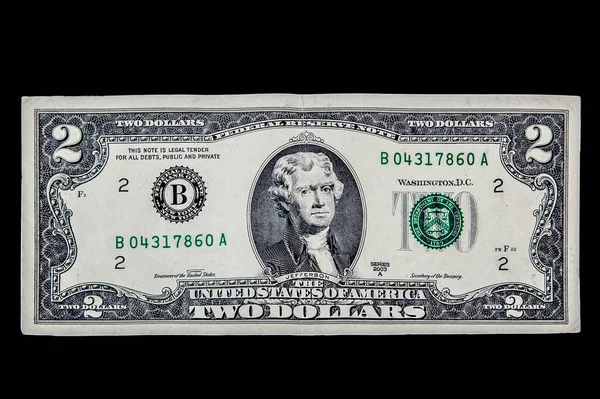 Siyah Arka Planda Iki Dolarlık Banknot — Stok fotoğraf