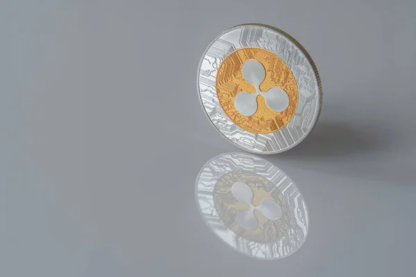 Mockup Moeda Digital Bitcoin Prata Btc Isolado Branco Com Caminho — Fotografia de Stock