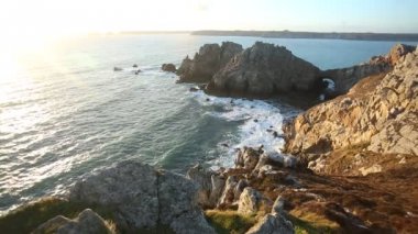 Arch Anse de Dinan içinde Crozon