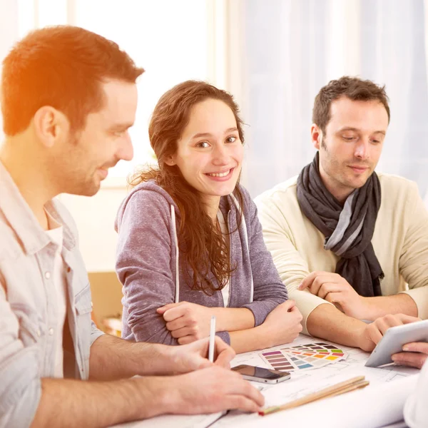 Architect students choosing colors for their project — Stock Photo, Image