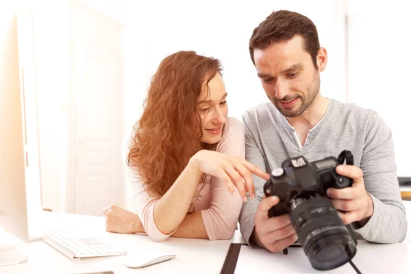 Fotós eredmények megjelenítése a következő, a modell — Stock Fotó