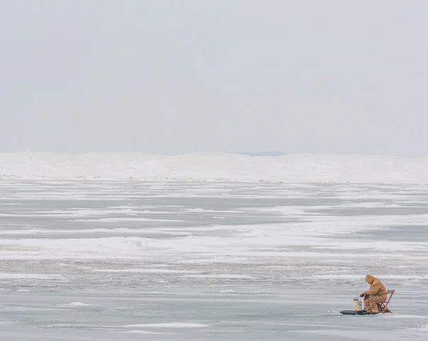 冰捕鱼 — 图库照片