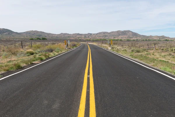 亚利桑那州沙漠公路 — 图库照片