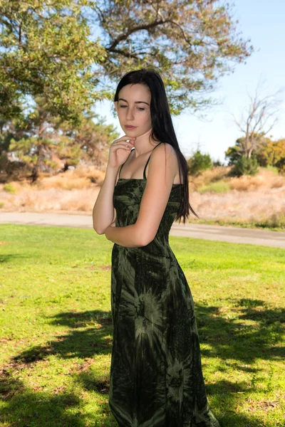 Green dress — Stock Photo, Image