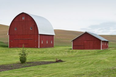 Barn clipart