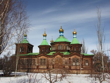 Karakol, ahşap eski kilisede kış, Kırgızistan