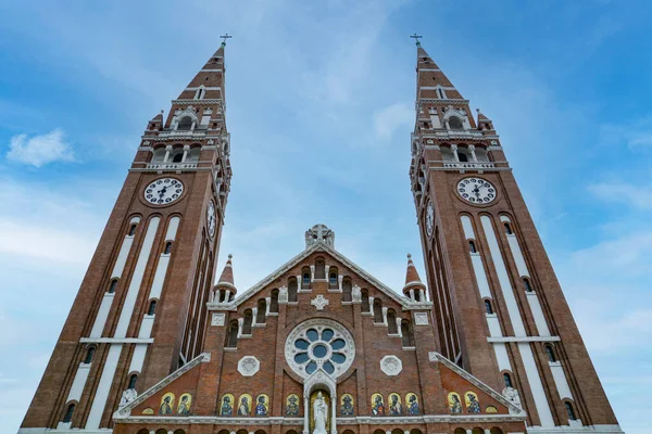 Szeged Ungern Votive Church Och Cathedral Our Lady Hungary Tvillinginspirerad — Stockfoto