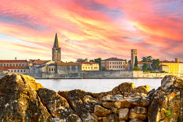 Porec Stad Het Schiereiland Istrië Kroatië Bij Zonsondergang — Stockfoto