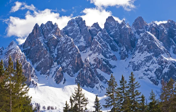 Dolomity hory v zimě, Itálie — Stock fotografie