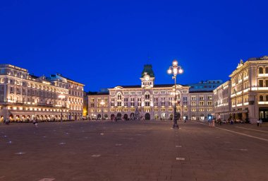 İtalya 'nın Adriyatik Denizi kıyısındaki İtalya Meydanı' nda Trieste 