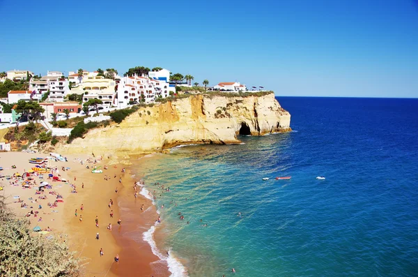 Strand in Carvoeiro Fischerdorf, Algarve, Portugal — Stockfoto