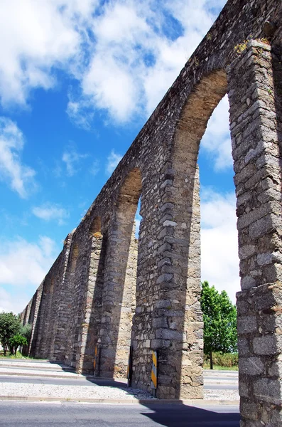 Bögen aus Aquädukt, Evora, Portugal — Stockfoto