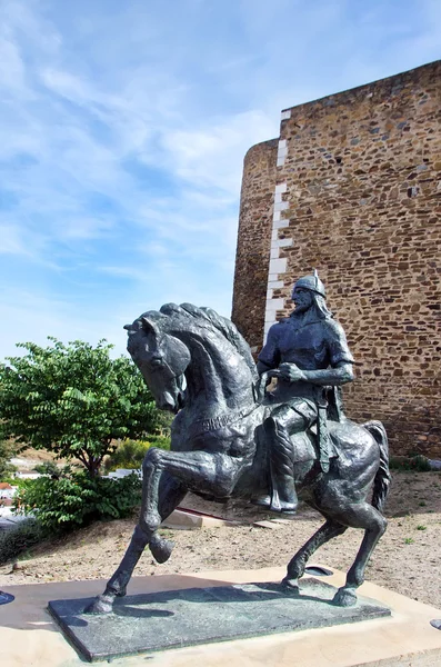 Lovas szobra Ibn Qasi, Mértola, Portugália — Stock Fotó