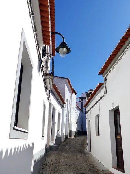 Straat van serpa dorp, portugal — Stockfoto