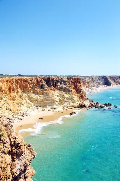 Playa cerca del pueblo de Sagres, Portugal . —  Fotos de Stock