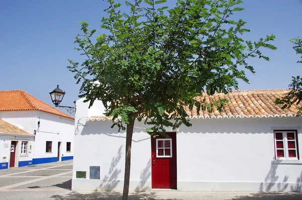 Traditional houses of the coast of the Alentejo, Porto Covo, Por — Stock Photo, Image