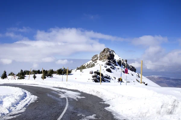 Vista de una estación turística española, Sierra Nevada . — Foto de Stock