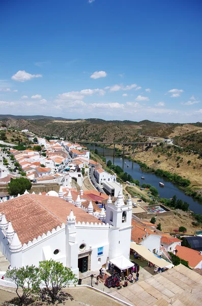 Krajobraz Mértola, na południe od Portugalii. — Zdjęcie stockowe