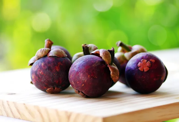 Mangosteen fruit on table — Φωτογραφία Αρχείου