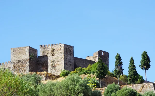 Antiguo castillo del pueblo de Monsaraz — Foto de Stock