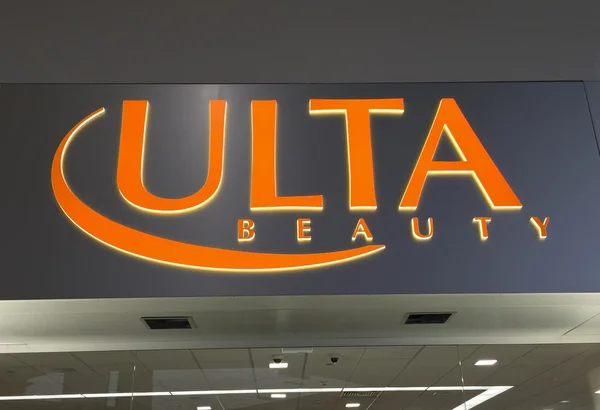 Ulta Beauty Store in a Retail Shopping Mall — Stock Photo, Image