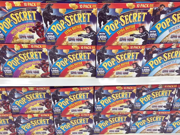 Varias cajas de palomitas Pop Secret — Foto de Stock