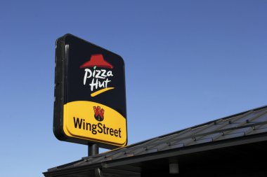 pizza hut resaurant işareti