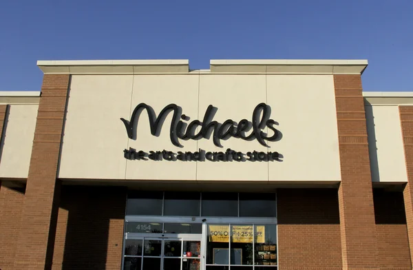 Michaels ondertekenen op een winkel front — Stockfoto