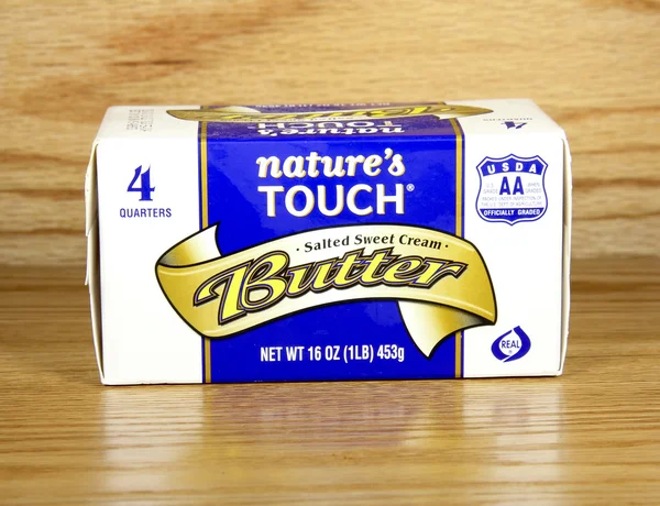 Caixa de manteiga de toque da natureza — Fotografia de Stock