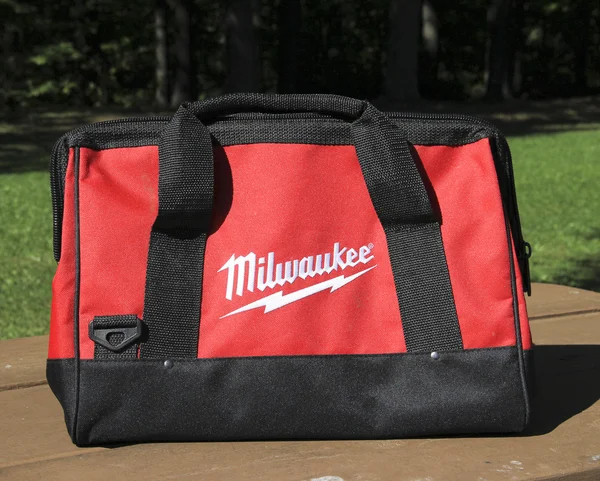 Bolsa de herramientas Milwaukee —  Fotos de Stock