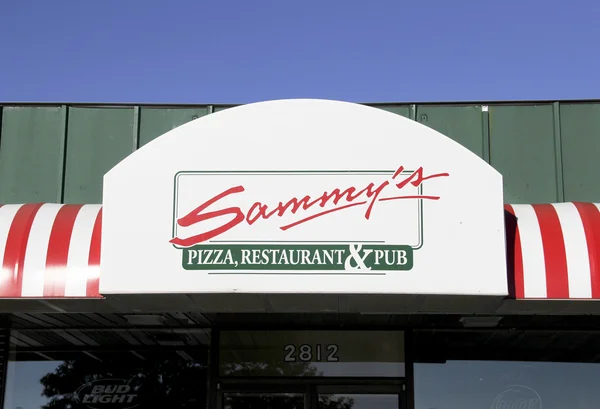 Sammy 's Pizza, Restaurant & Pub Sign — Foto de Stock