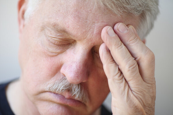 Man has headache over one eye