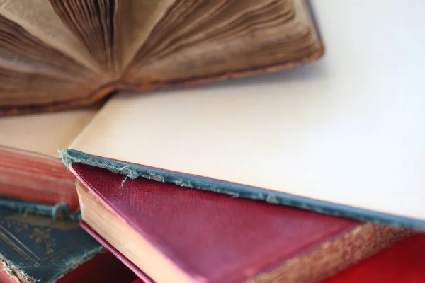 Libros antiguos con espacio para copias — Foto de Stock