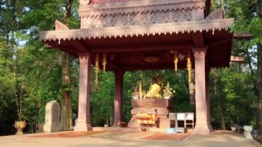Angkor Thom temple yakınındaki ahşap İnşaat 