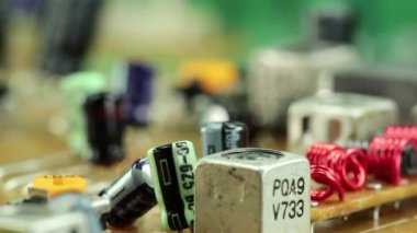 Microcircuit çip ile elektronik bileşenler