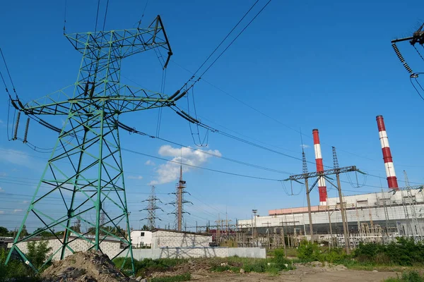 Heat electric power station and electric transmission towers