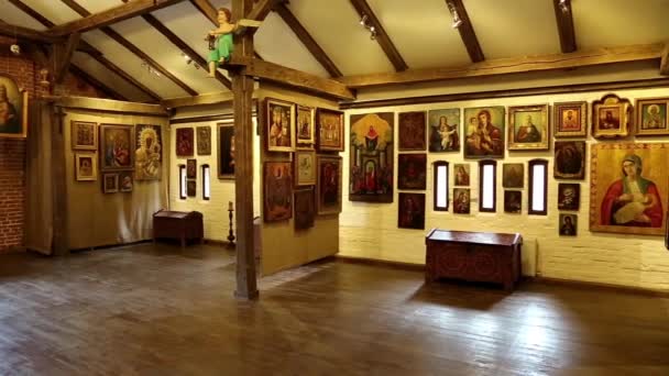 Old icons inside Radomysl Castle — Stock Video