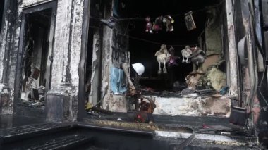 Kiev'de bina yandı
