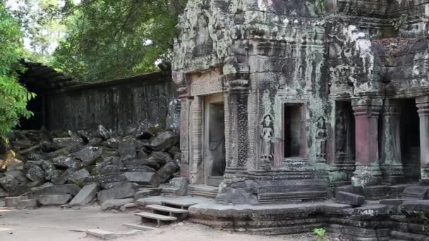 Angkor thom tempelcomplex — Stockvideo