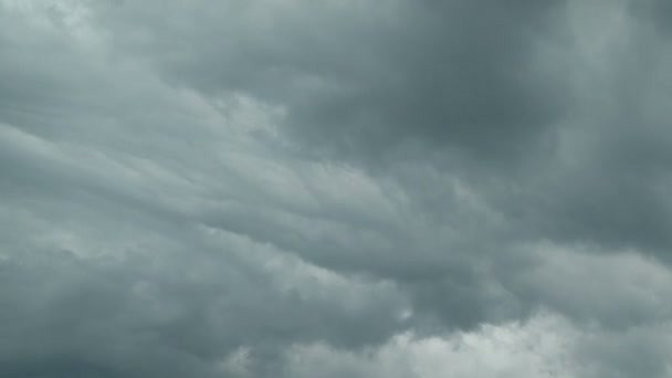 Nuvens de tempestade escura — Vídeo de Stock
