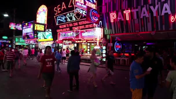 Red-light district in Pattaya, Thailand — Stock Video