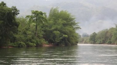 Kwai Nehri kuzeybatı Tayland